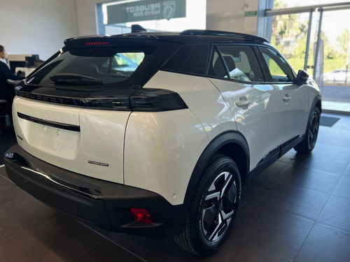 Peugeot 2008 1.0T Gt