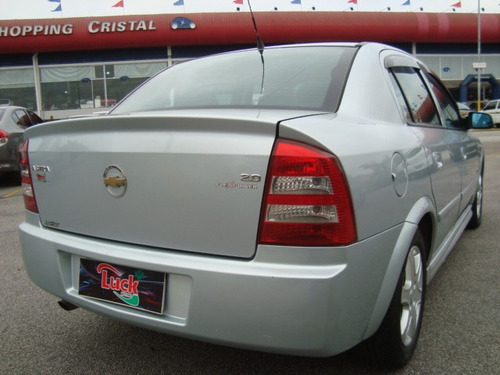Astra Sedan Advantage 2.0 Flex