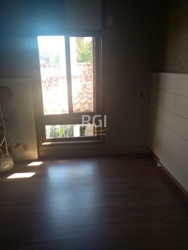 Casa Em Tristeza Com 3 Dormitórios - Vz5389