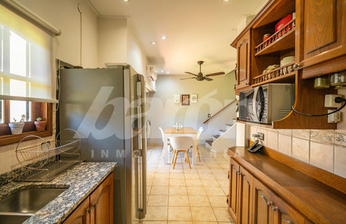 Casa En Venta En Lomas De Zamora