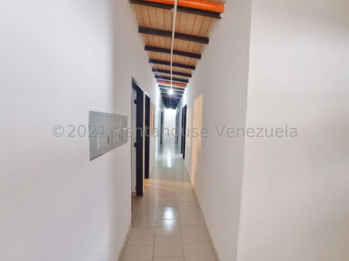 Imagen 5 de 10 de Mayra Ysabel Cedeño Vende Galpón En El Limón Maracay Cod 22-18236
