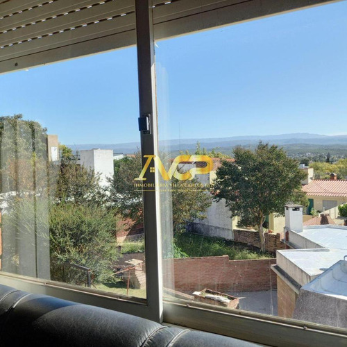 Casa En Venta En Villa Carlos Paz