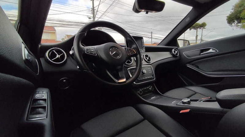 Imagem 15 de 15 de Mercedes-benz Gla 200 1.6 Cgi Style 16v Turbo 4p 2016