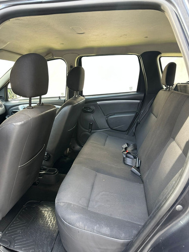 Renault Duster Expression 4X2 Mt