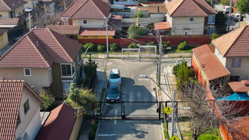 Casa Remodelada, 3 Pisos