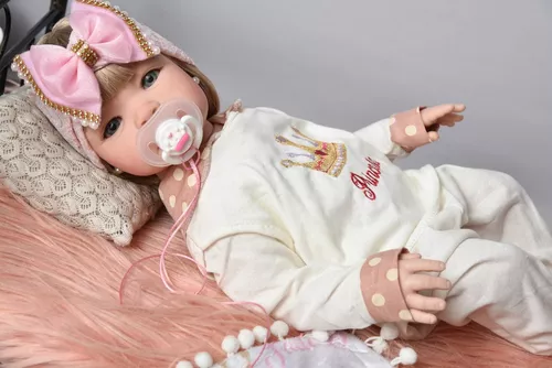 Bebe Reborn boneca Realista Toda em Silicone na Americanas Empresas