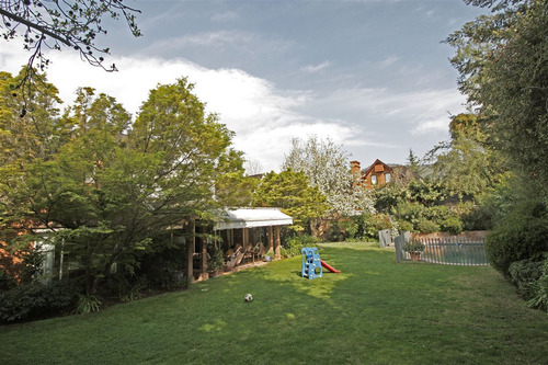 Casa En Venta De 7 Dorm. En Lo Barnechea