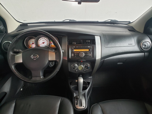 Imagem 9 de 15 de Nissan Livina X-gear 2013 1.8 Sl Completa Automàtica