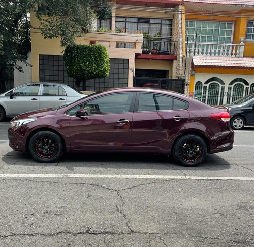 Imagen 10 de 15 de Kia Forte 2018 2.0 L Mt