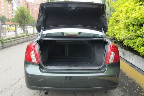 Chevrolet Optra 1.8 Limited Automática