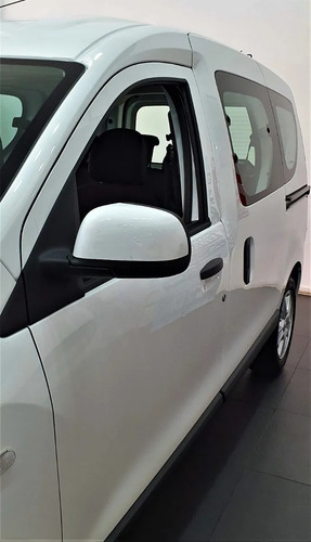 Imagen 3 de 17 de Renault Kangoo Zen 1.6 #ev