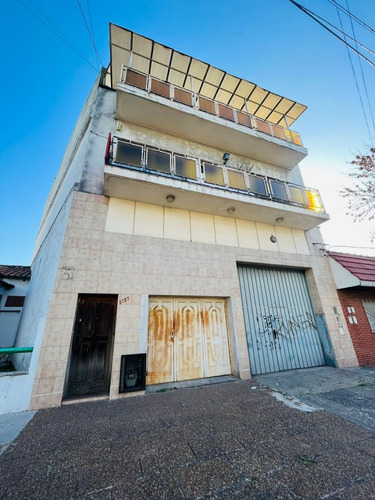 Casa En Venta En Lanús Oeste