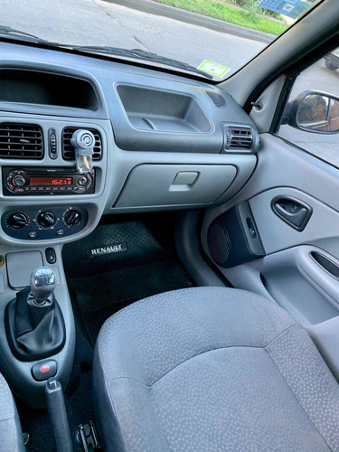 Imagen 13 de 14 de Renault Clio 1.2 Pack Plus 2011