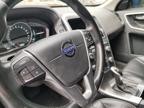 Volvo XC60 2.0 T5 DYNAMIC FWD TURBO GASOLINA 4P AUTOMÁTICO