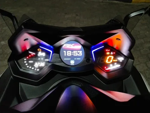 Kymco Maxiscooter Ak550