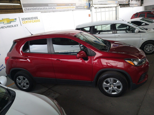 Imagen 4 de 10 de Chevrolet Trax 2018 1.8 Ls Mt