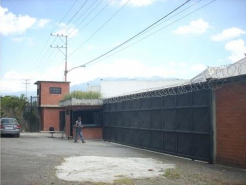 Se Vende Galpón 1200m2 Las Planadas - Guatire 4538