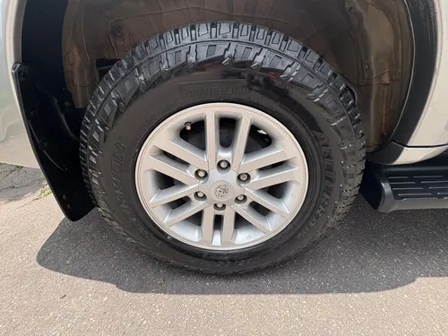 Toyota Fortuner 2.7MT 4X2