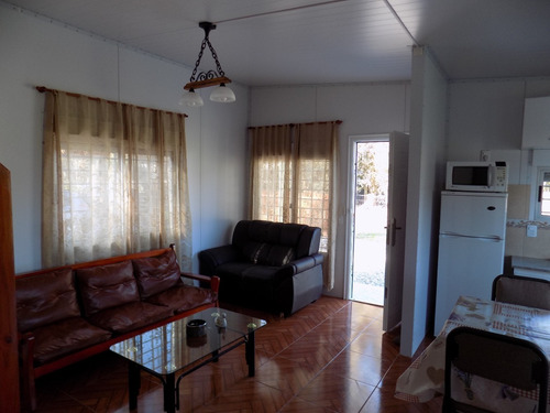 Casa 5 Ambientes, 1 Baño