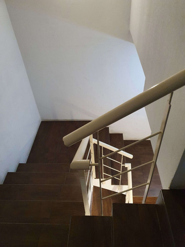 Imagen 17 de 18 de Venta Depto 2 Amb Florida Oeste-balcon-parrilla
