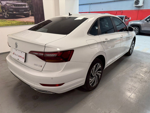 Volkswagen Vento 1.4 Highline 150cv At