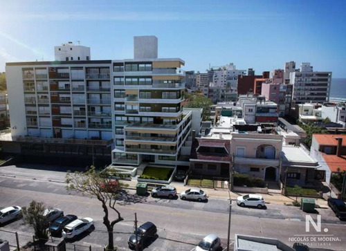 Proyecto Solaris Playa, Malvín. Monoambiente A Metros De La Rambla 