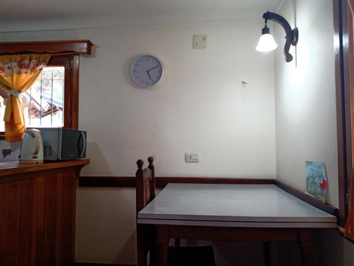 Imagen 7 de 30 de Casa En Venta En Barrio Belgrano. Esquina Sobre Videla.