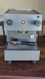 ✓ Cafetera criollo plus no anda