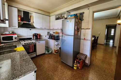 Venta Casa 5 Ambientes En Bernal - Apto Credito