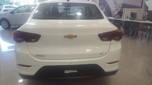 Imagen 22 de 25 de Chevroet Onix Plus Lt Tech 1.2 90 Cv Fs