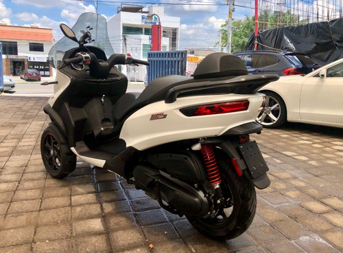 Imagen 2 de 11 de Piaggio Mp3 350cc