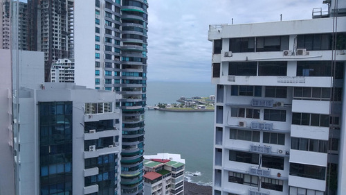 Imagen 11 de 14 de Venta De Apartamento De 240 M2 En Ph Vista Del Sol 21-3269