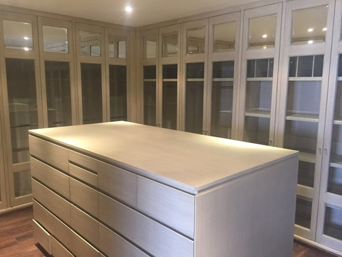 Imagen 15 de 25 de Increíble Ph Remodelado En Torre Lomas Con Vista Panorámica