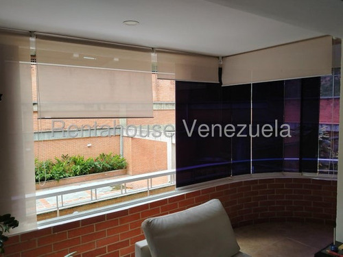 Lomas Del Sol 25-9104 Apto En Exclusiva Urbanización Aire Acondicionado En Cada Habitación, Pisos De Parquet En Habitaciones Y Cerámica En Áreas Sociales. Dos Habitaciones, Dos Baños, Un Maletero