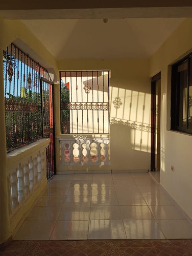 Venta De Casa De 4 Tareas En Monte Plata, República Dominicana