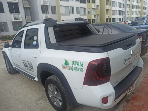 Imagen 4 de 7 de Renault Duster Oroch Intens 4x2 Mecanica