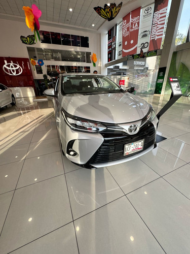 Toyota Yaris 1.5 5p S At Cvt