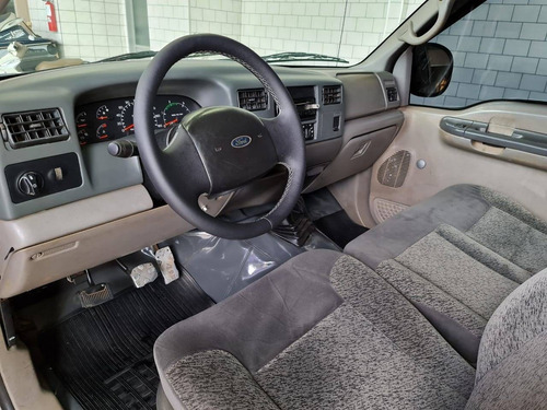 Ford F-250 4.2 Xl 4x2 Cs Turbo Intercooler Diesel 2p Manual