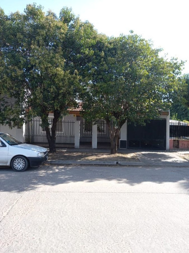 Imagen 5 de 30 de Casa En 2 Plantas A La Venta De 4 Ambientes En Jose C Paz