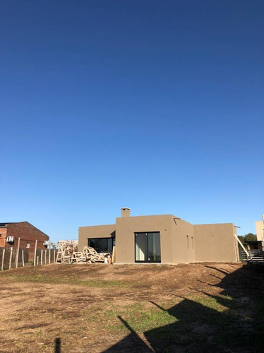 Imagen 2 de 25 de Casa A Estrenar En San Sebastian Oportunidad