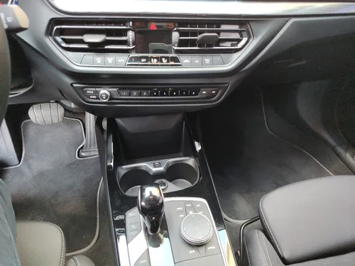 Bmw Serie 1 2023