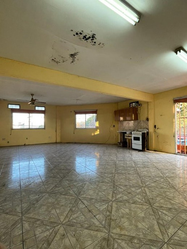 Local En Venta En Moron Sur