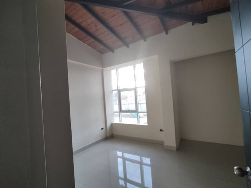Imagen 6 de 14 de Pieranyela Rodriguez Vende Townhouse En San Diego, Conjunto Residencial Villa La Fontana C-4543