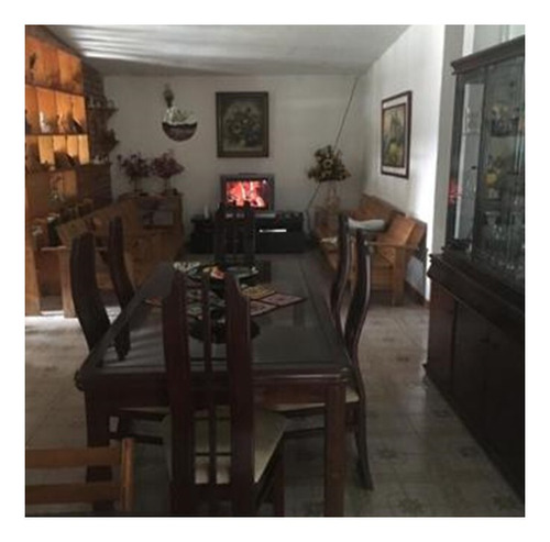 Imagen 4 de 8 de Casa Urb. Altos De Corralito