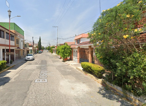 Hermosa Casa En Remate Bancario Ubicada En Bosques De Ecatepec, Ecatepec De Morelos, Méx. Sk04