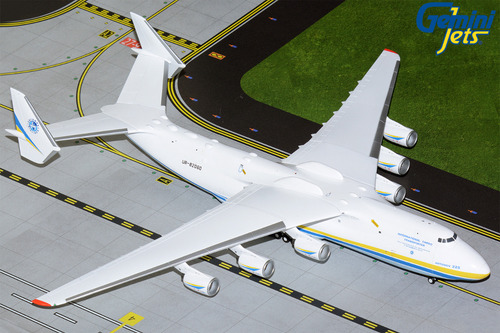 Avion Antonov An-225 Mriya Ur-82060 Gemini Jets 1:200 Cargo (Usado)