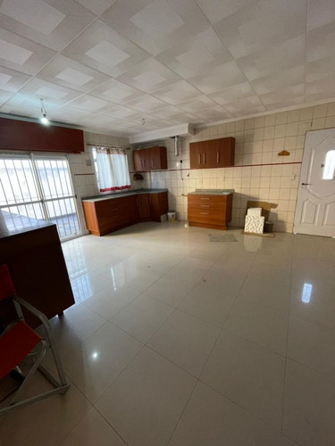 Imagen 3 de 11 de Venta Ph 2 Ambientes Caseros