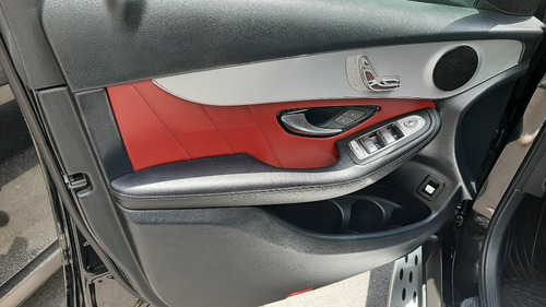 Imagen 9 de 13 de Mercedes-benz Clase Glc 300 Avangard 2019