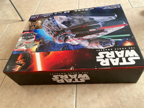 Halcon Milenario Force Awakens Millenium Falcon Hasbro 2015 (Usado)