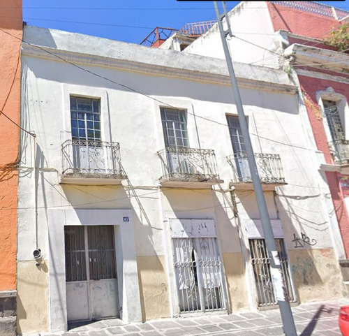 Casa En Venta Por Centro Historico - Ac93